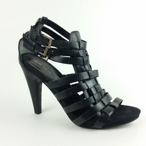 Nine West 8.5 Black Leather Gladiator Heels S7-10
